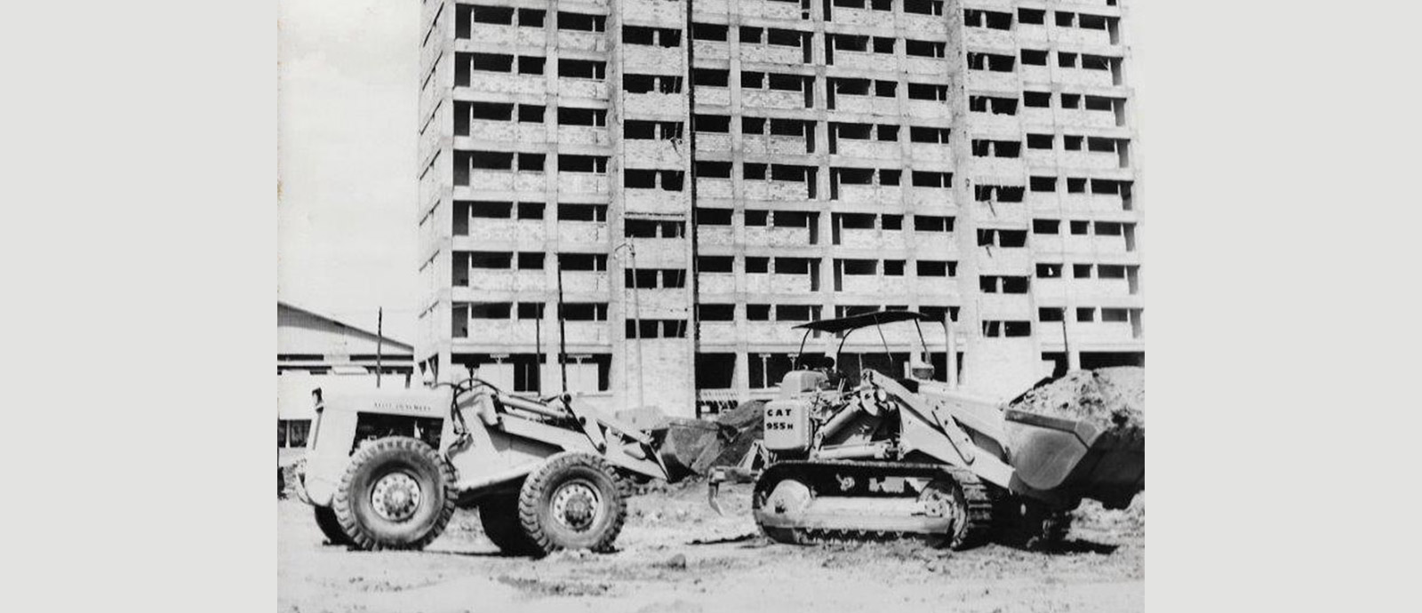 Ejecución de grandes y pequeñas obras de excavaciones de tierra, escombros, urbanizaciones y reciclaje - TRANSPORTS I EXCAVACIONS RIBERA