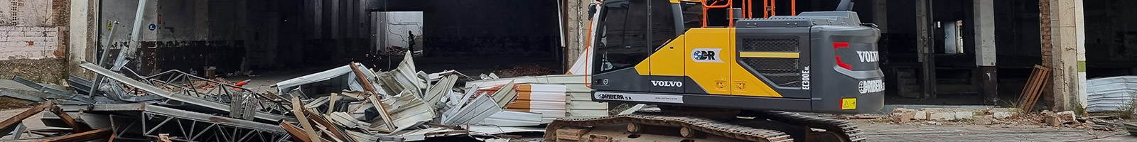 Ejecución de grandes y pequeñas obras de excavaciones de tierra, escombros, urbanizaciones y reciclaje - TRANSPORTS I EXCAVACIONS RIBERA